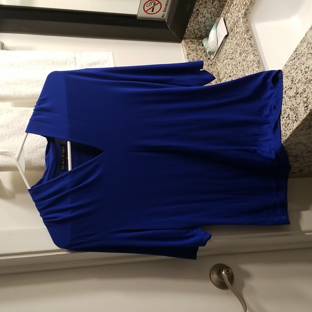 Women's blouse
